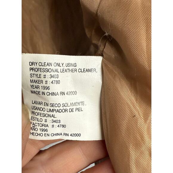 Vintage 1996 Northwest Territory Tan Leather Bomber Jacket Faux Fur Collar Large - Picture 12 of 13